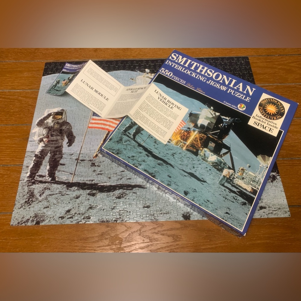 VINTAGE jigsaw puzzle 1989 Smithsonian Apollo XV 15 space booklet lunar rover